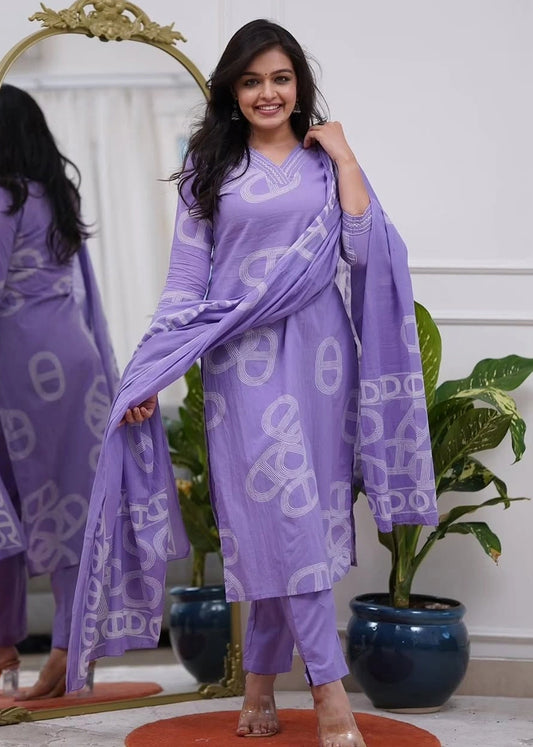 Women Dupatta kurta Pant Set