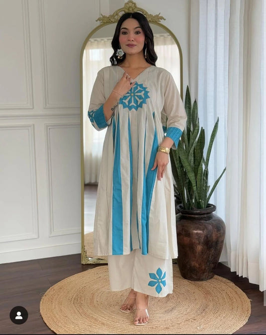 Women’s Aqua Bloom Kurti Pant Set