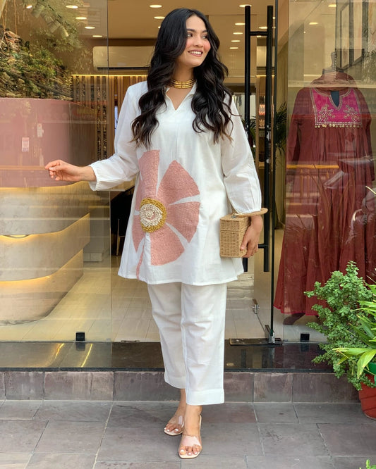 Pink Sunflower Embroidered Pure Cotton Co-ord Set – Sparrow Queen