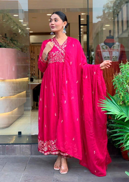 Karwachauth Special Angrakha Kurti Pant Dupatta Set