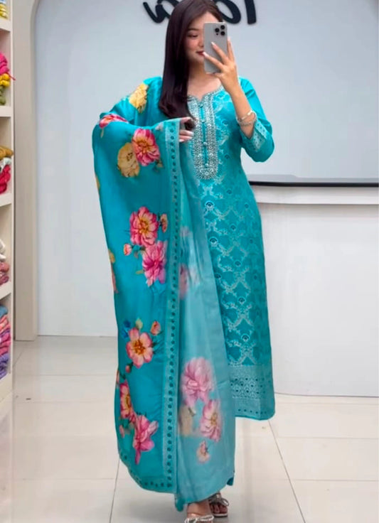 Women Premium Chanderi Kurti Pant Dupatta Set