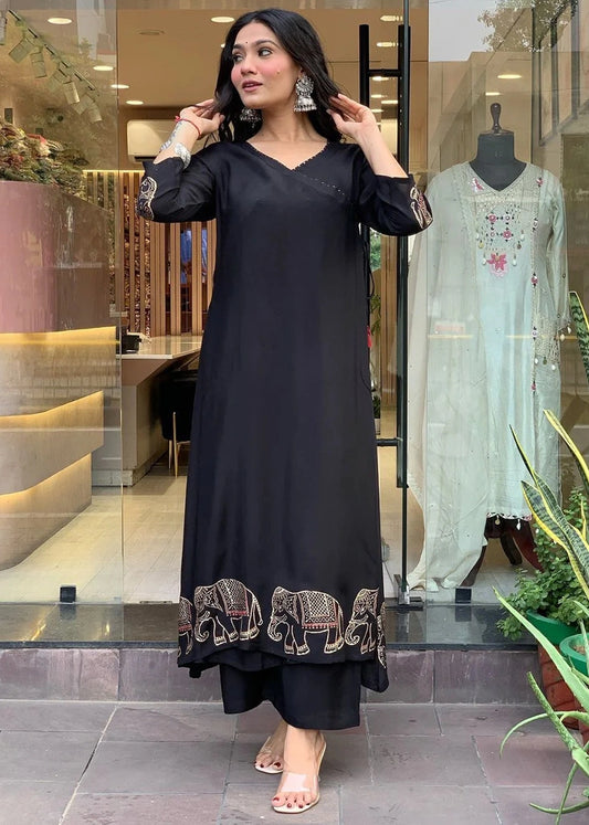 Stylo Present Black or Blue Elephant Heavy Suit Set