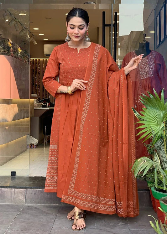 Women’s Pure Cotton 60×60 Kurta Set with Silver Print and Malmal Dupatta