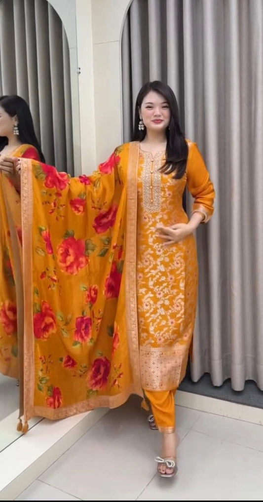 Women Premium Chanderi Kurti Pant Dupatta Set