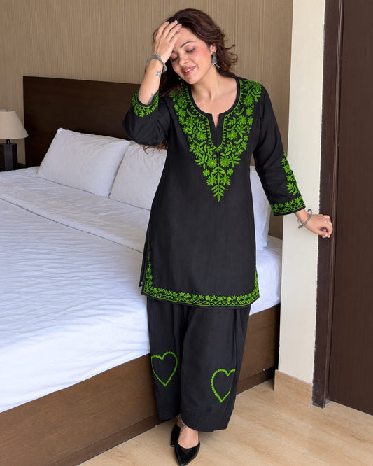 Traditional Women's Cotton Embroidered Farshi Salwar Suit