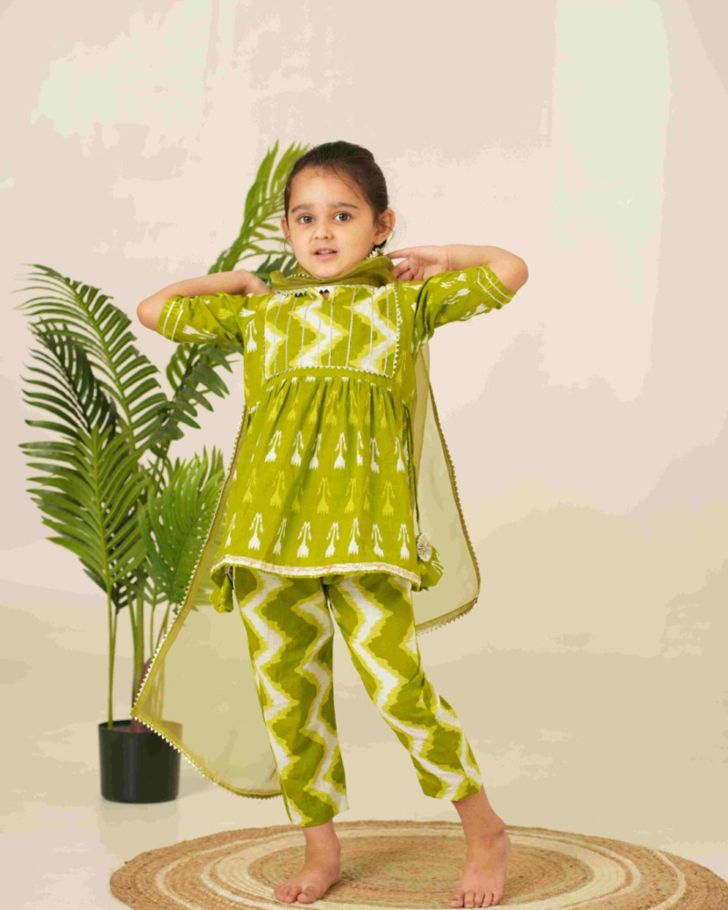 Ethnic Set for Kids | Green Ethnic Set for Girls Kids | Pure Cotton Kids Set - Image 6