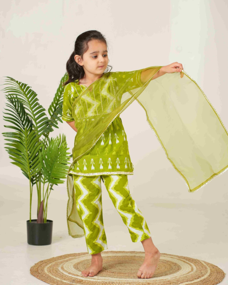 Ethnic Set for Kids | Green Ethnic Set for Girls Kids | Pure Cotton Kids Set - Image 7