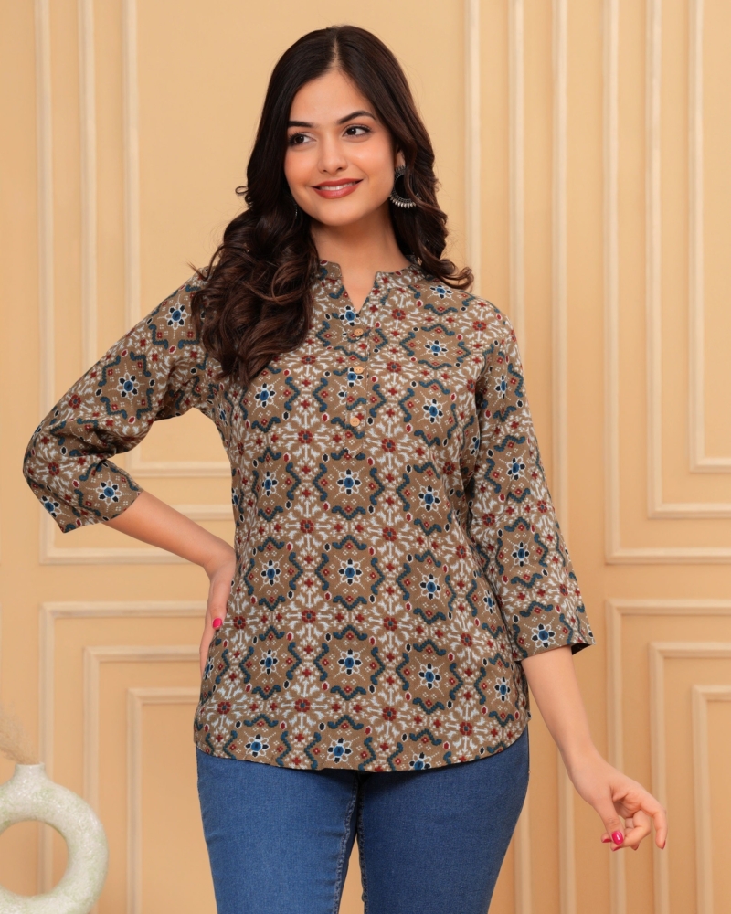 Brown Trendy Printed Straight Tunic Top - Image 2