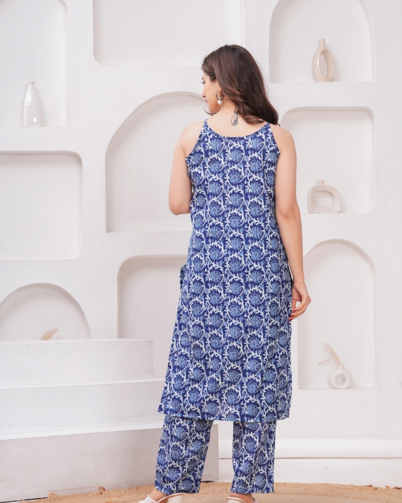 Elegant Blue Floral Printed Kurta Set - Image 4