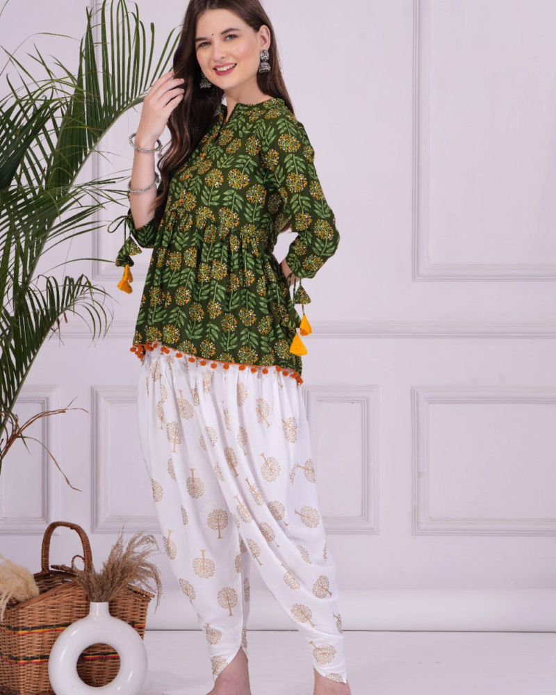 Green  Mandarin Coller Pure Cotton Womens Ethnic Printed Party Wear Kurta and Dhoti Pant Set - Image 3