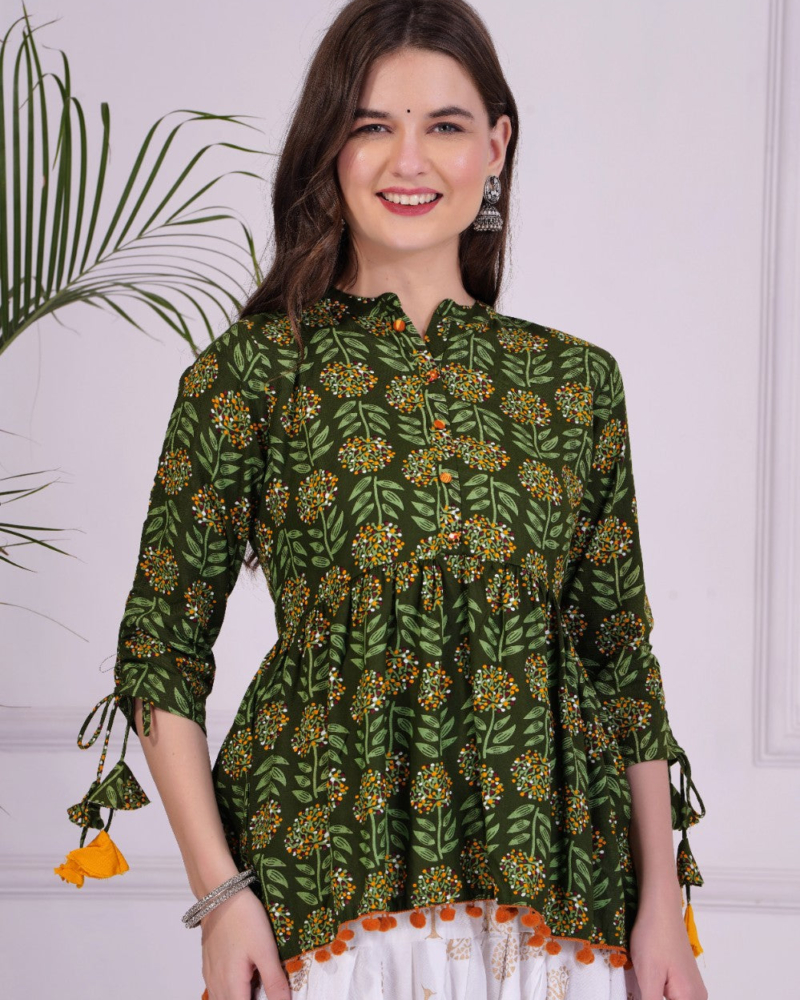 Green  Mandarin Coller Pure Cotton Womens Ethnic Printed Party Wear Kurta and Dhoti Pant Set - Image 6